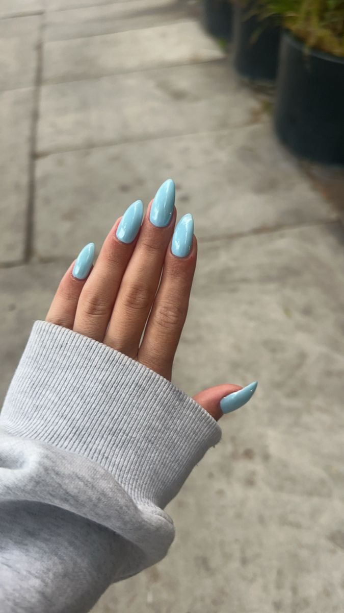 لاک ژل آیس آبی