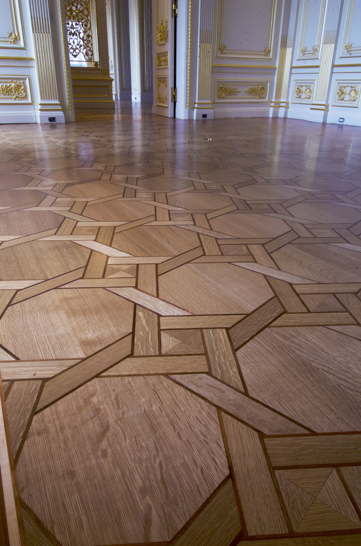 کفپوش شیک و مدرن