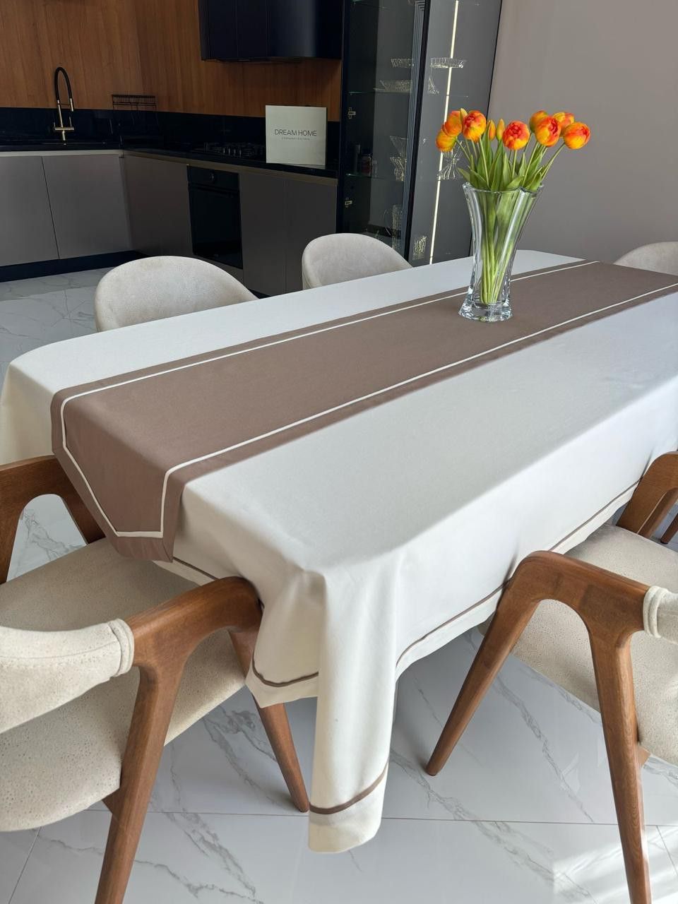 رانر میز ناهارخوری