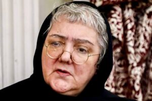 بیوگرافی زویا امامی