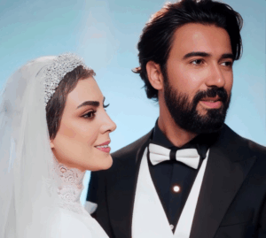 نیلوفر شهیدی و همسر و فرزندخوانده هایش