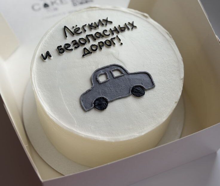 کیک مینیمال مردانه