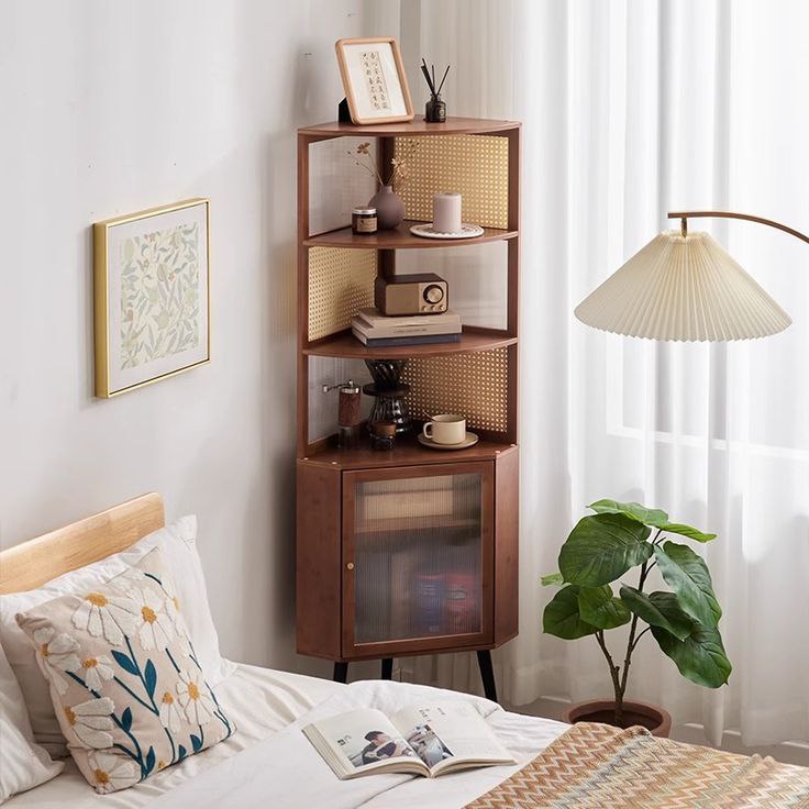 کتابخانه و کمد ویترینی کنج