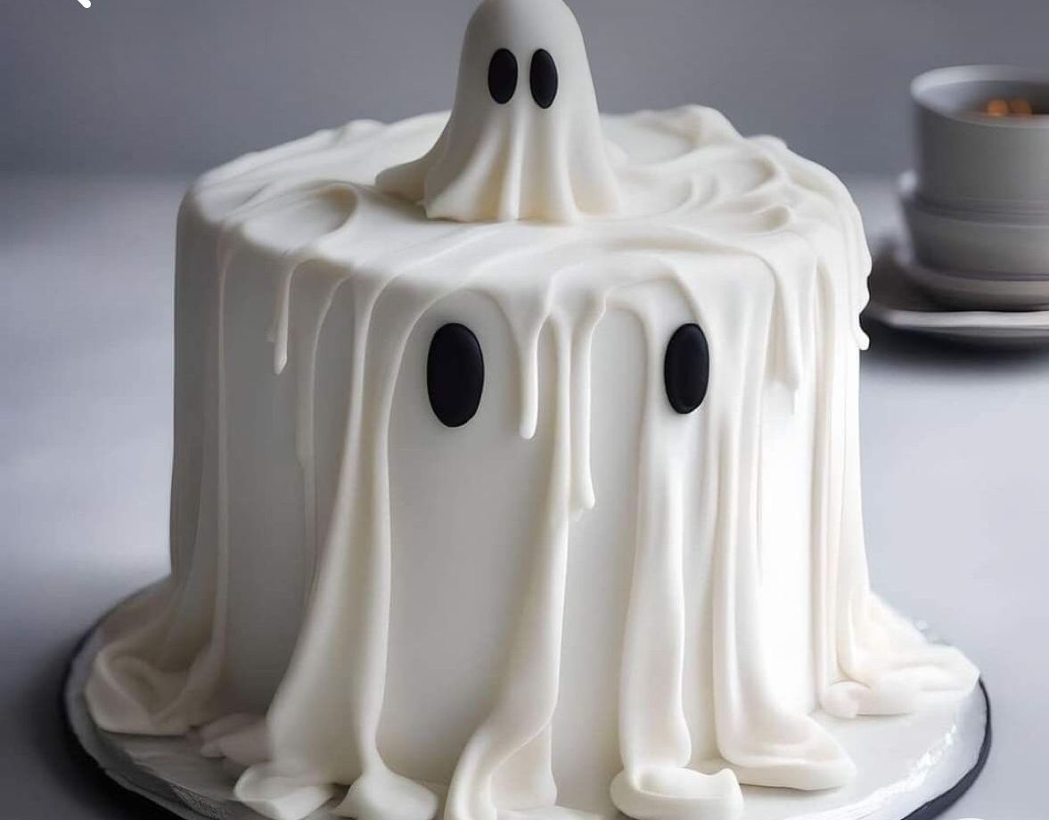 کیک تولد سیاه و سفید