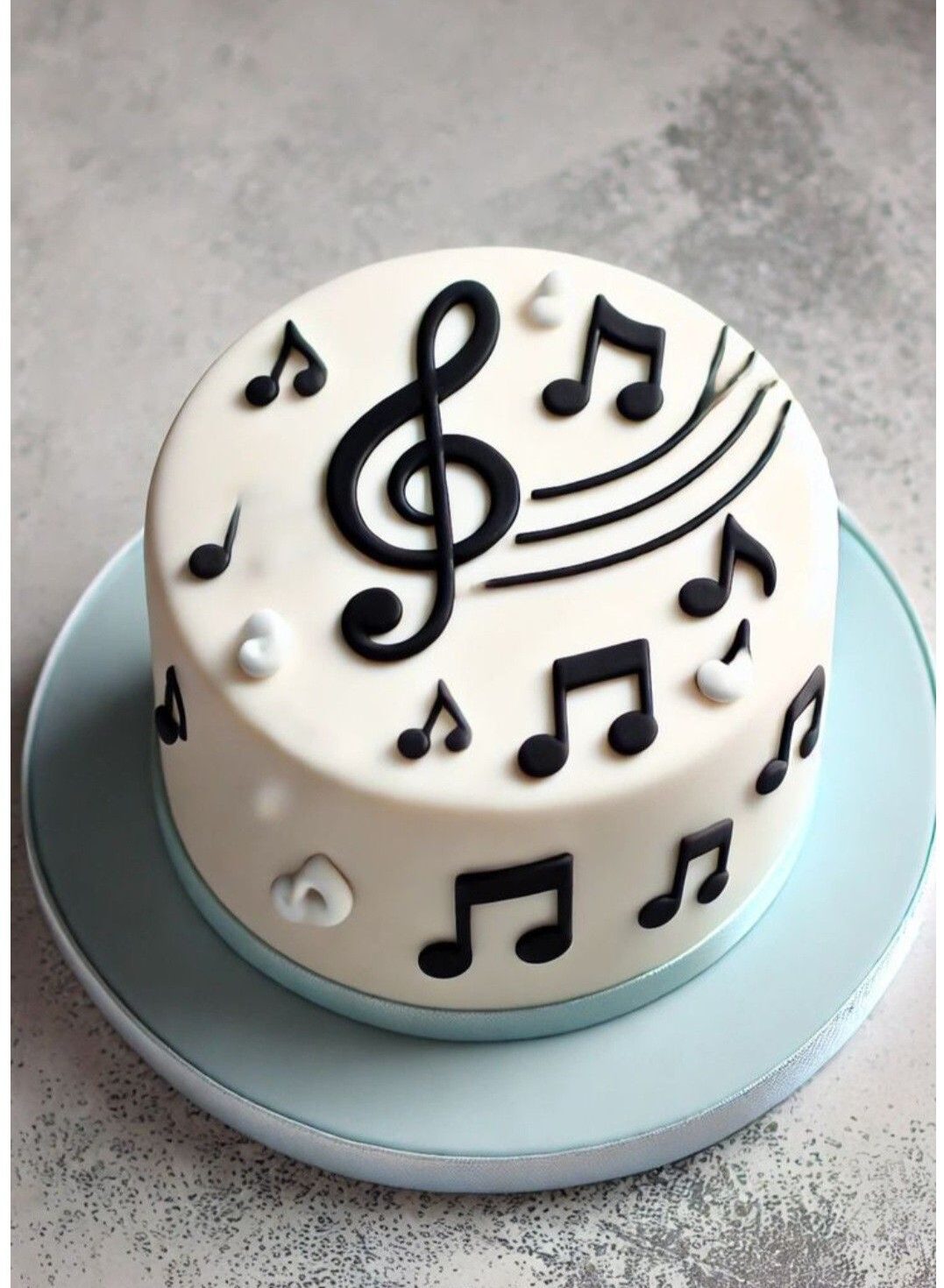 کیک تولد سیاه و سفید