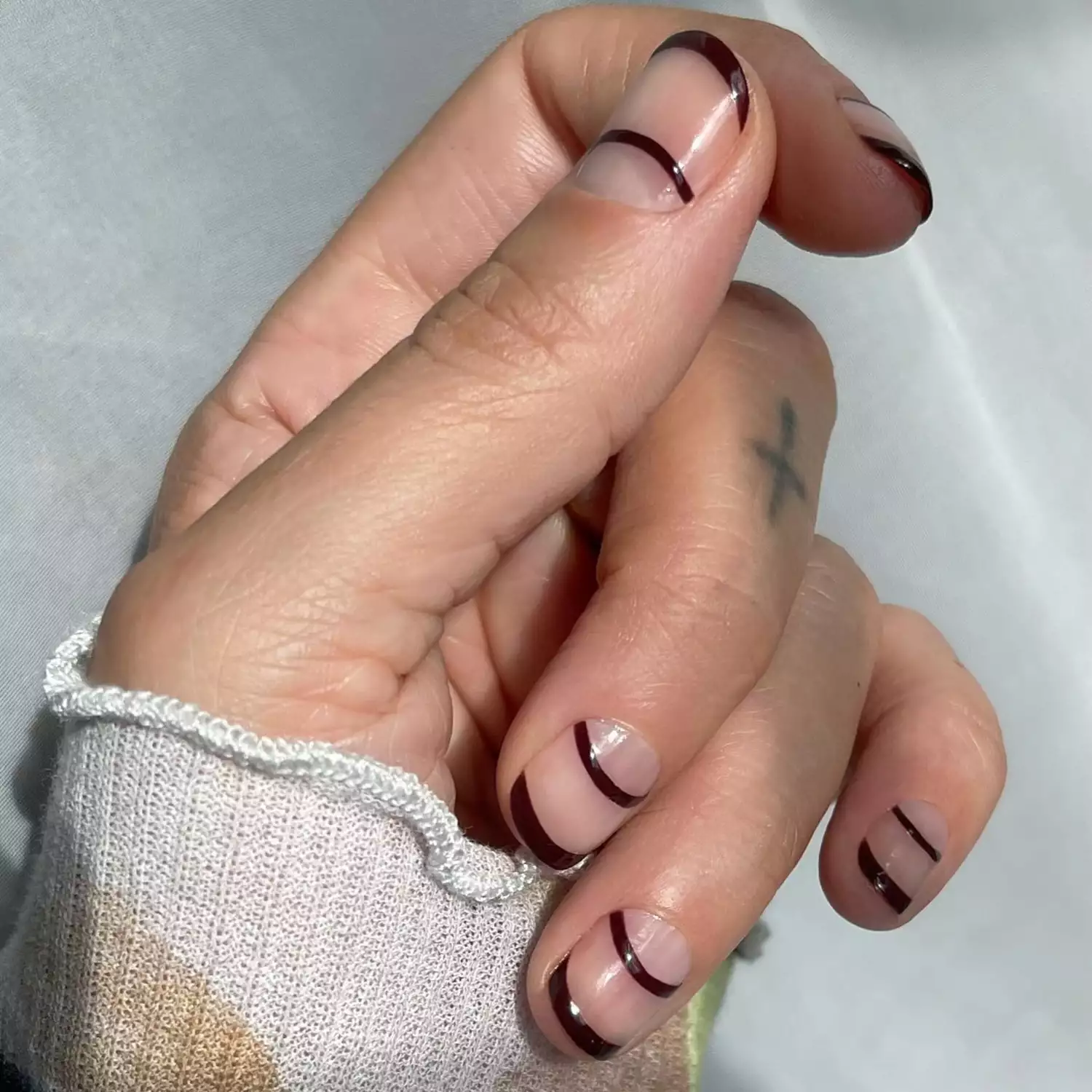 مدل ناخن فرنچ قهوه ای