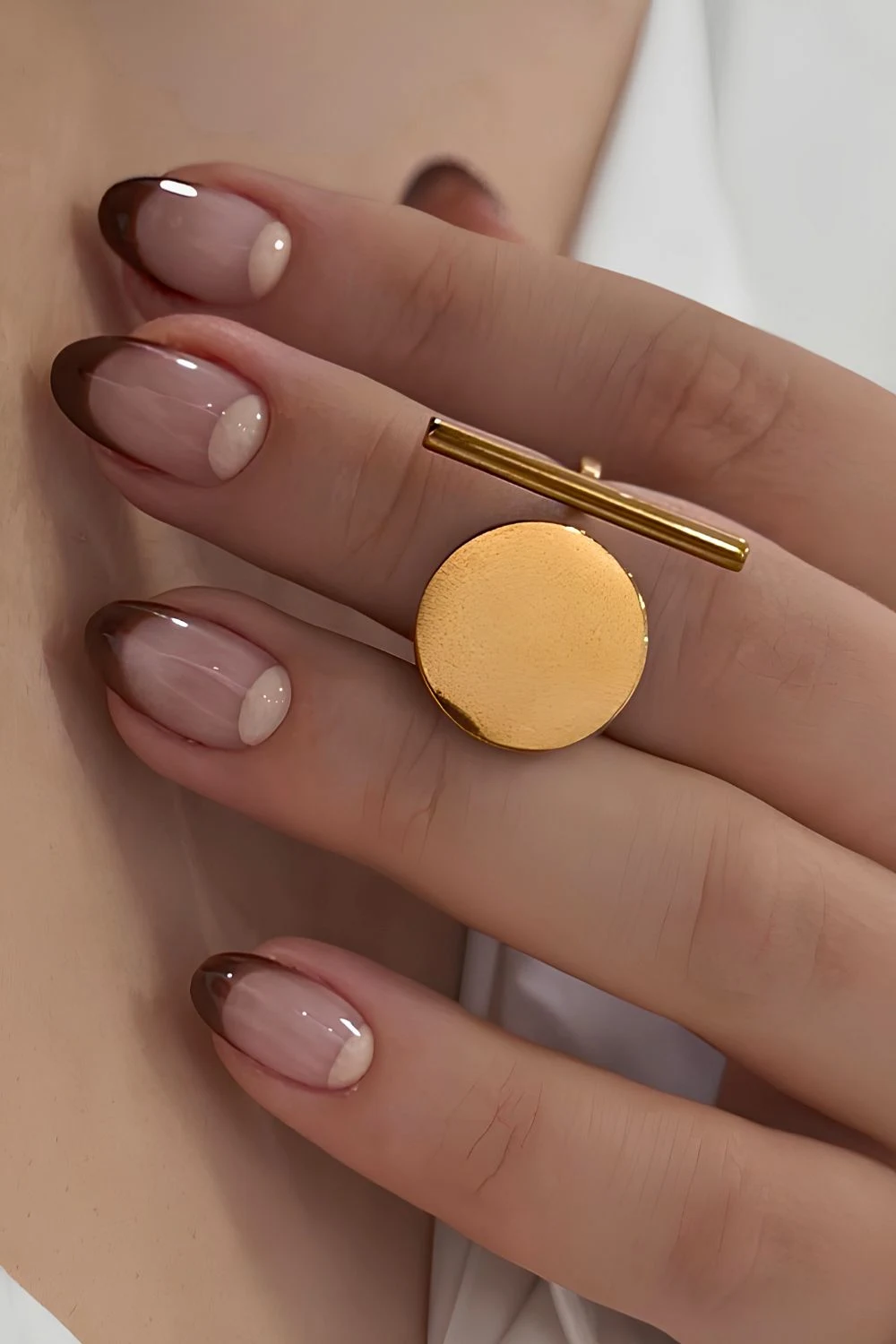 مدل ناخن فرنچ قهوه ای