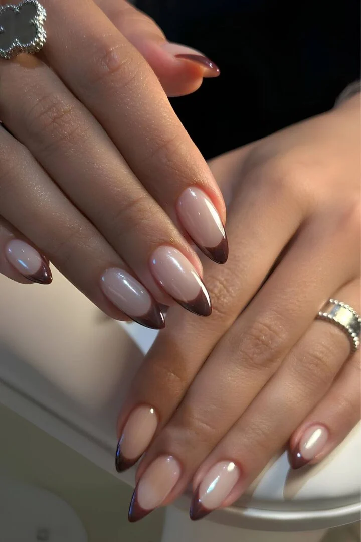 مدل ناخن فرنچ قهوه ای