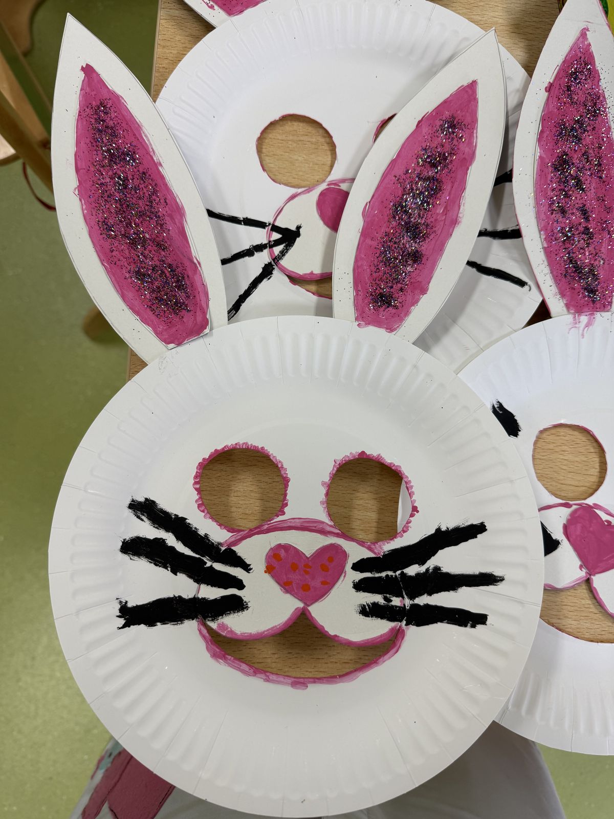 ماسک خرگوش با بشقاب یکبار مصرف