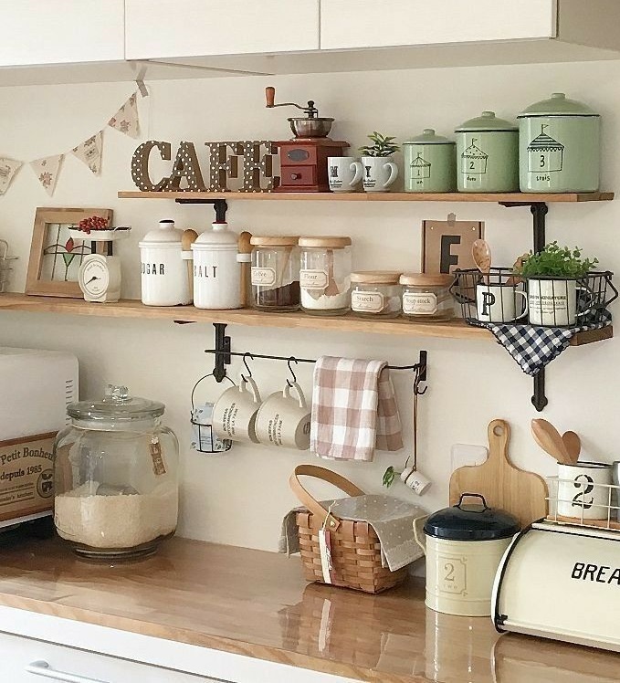 شلف دیواری آشپزخانه