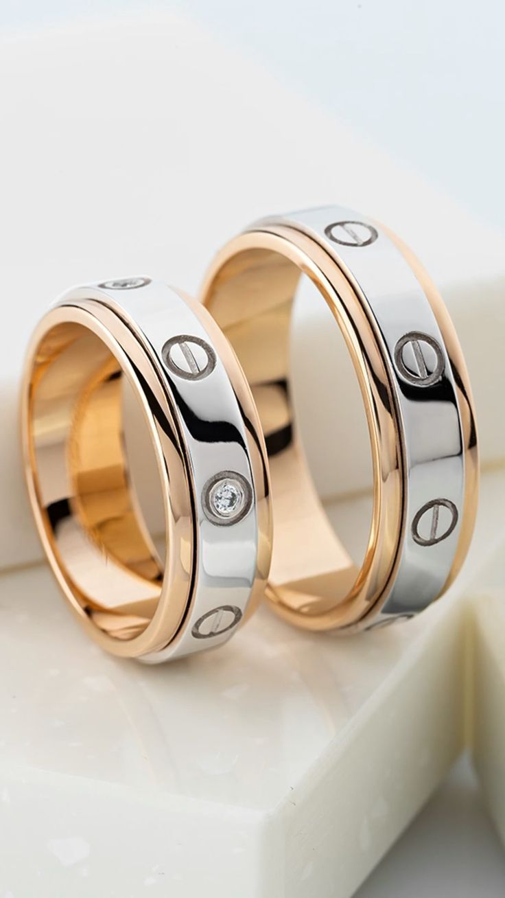 انگشتر طلا مردانه کارتیه