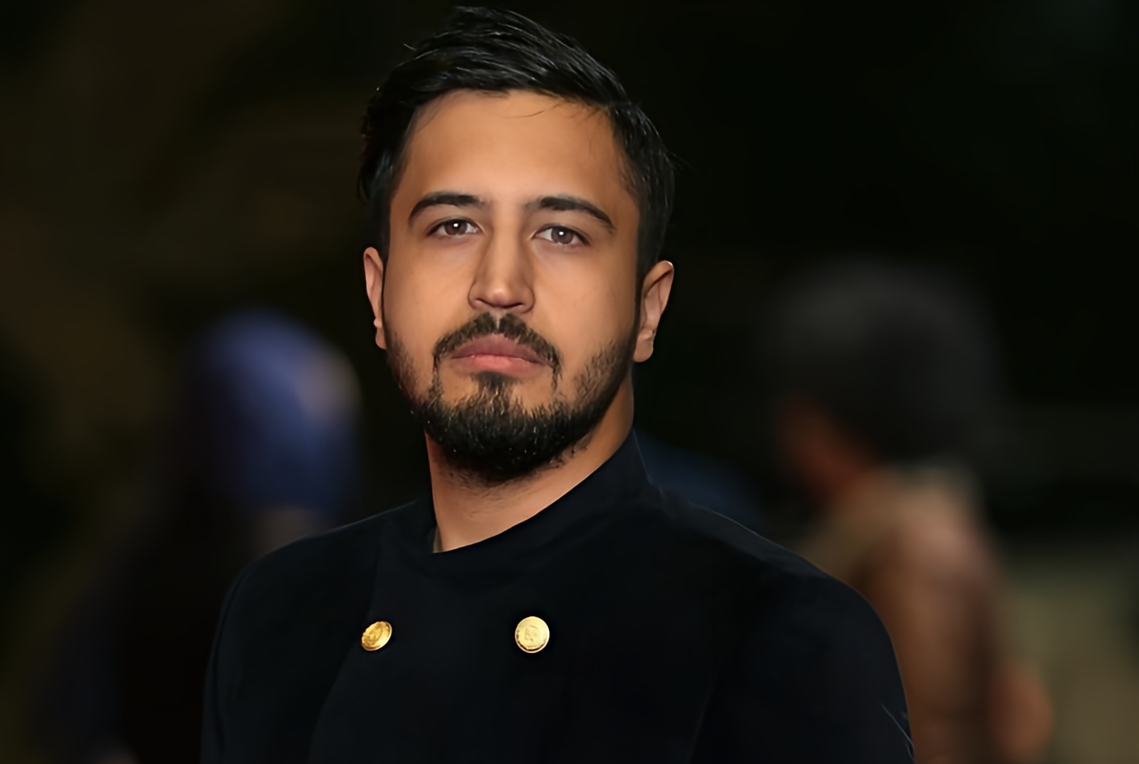 بیوگرافی مهرداد صدیقیان