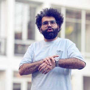 امین محمدی مجری اثر پروانه ای