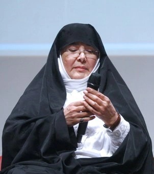 آفرین عبیسی حجاب