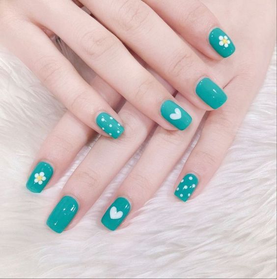 لاک ناخن دخترانه