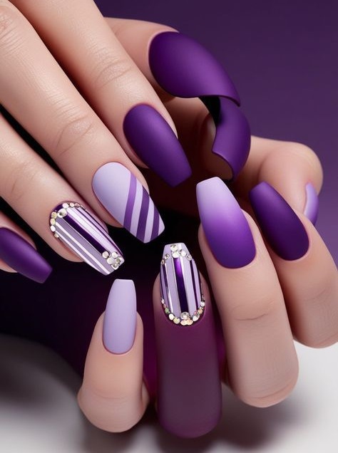 لاک ناخن دخترانه