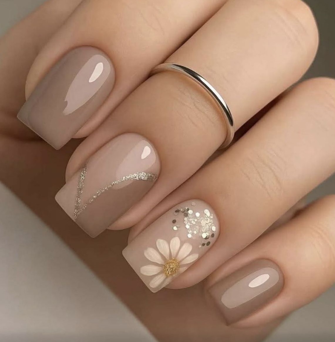 لاک ناخن دخترانه