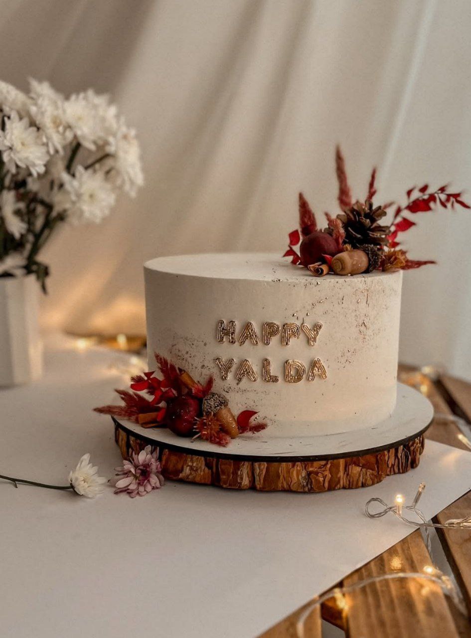 کیک شب یلدا