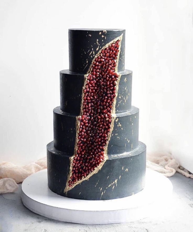 کیک شب یلدا