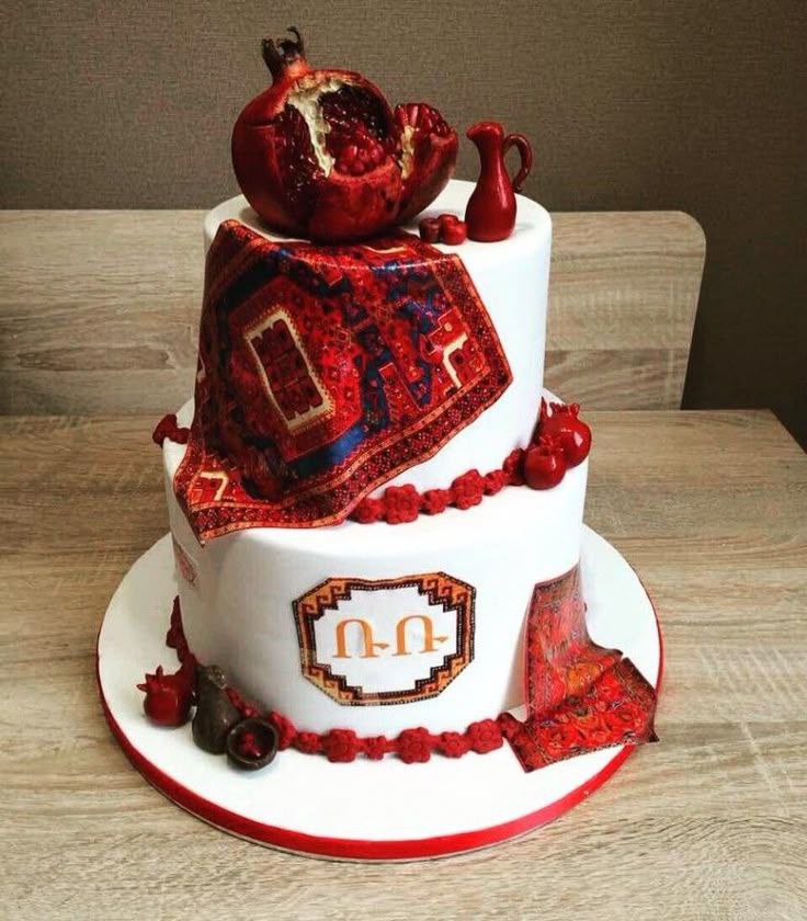 کیک شب یلدا