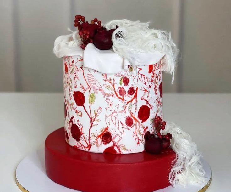 کیک شب یلدا