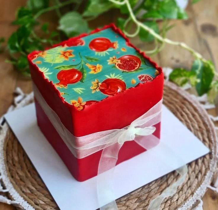 کیک شب یلدا