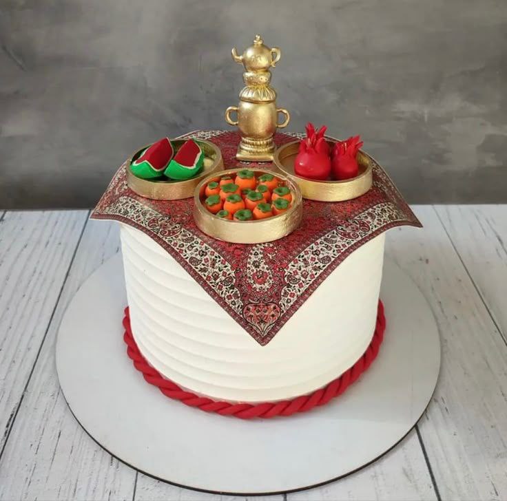 کیک شب یلدا