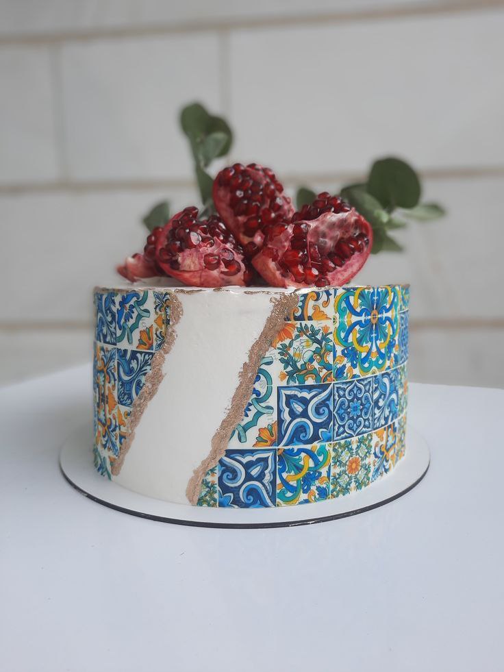 کیک شب یلدا