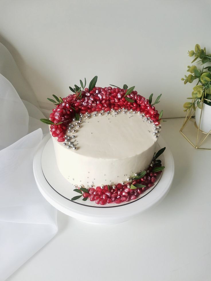 کیک شب یلدا