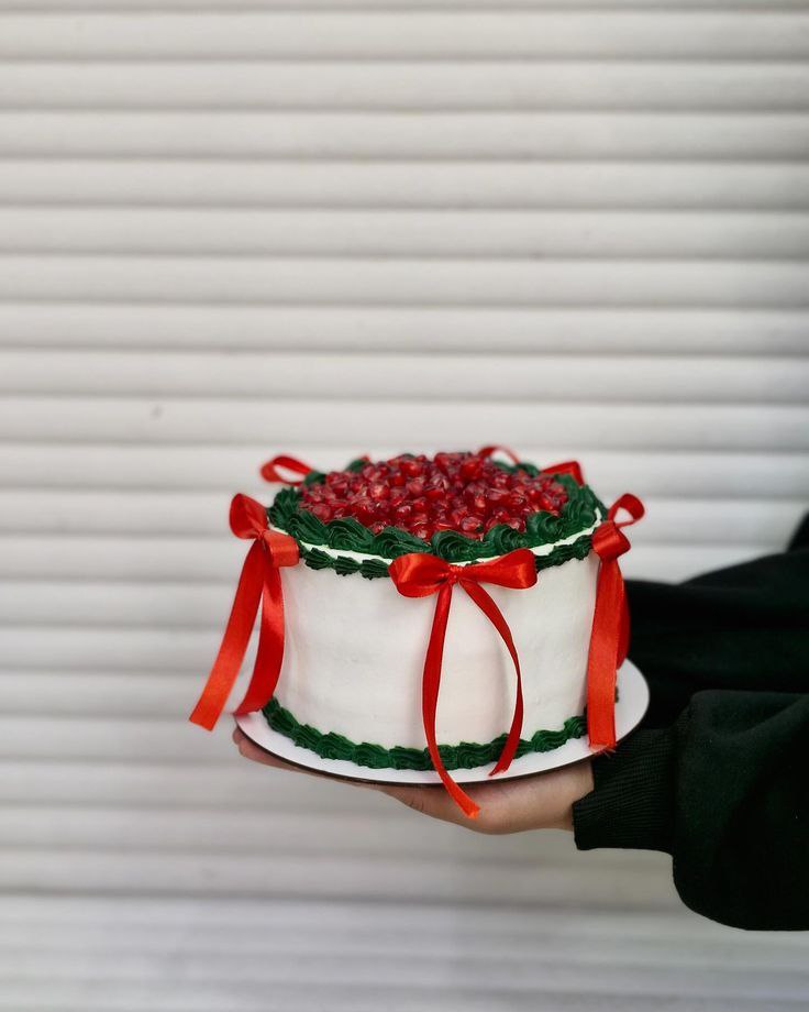 کیک شب یلدا