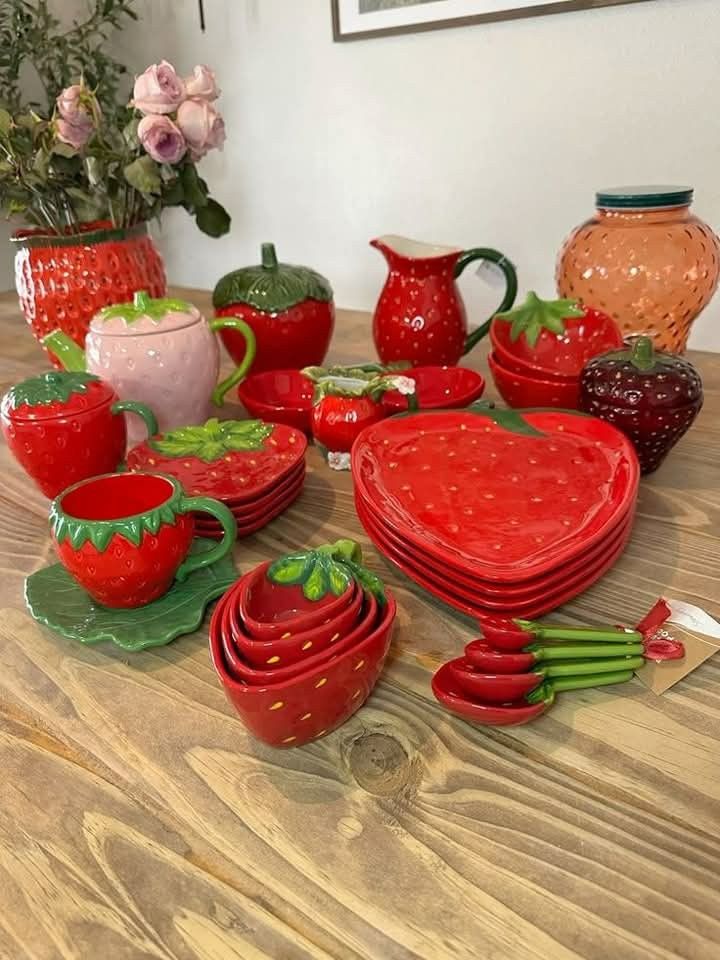 ظروف سرامیکی فانتزی با طرح میوه