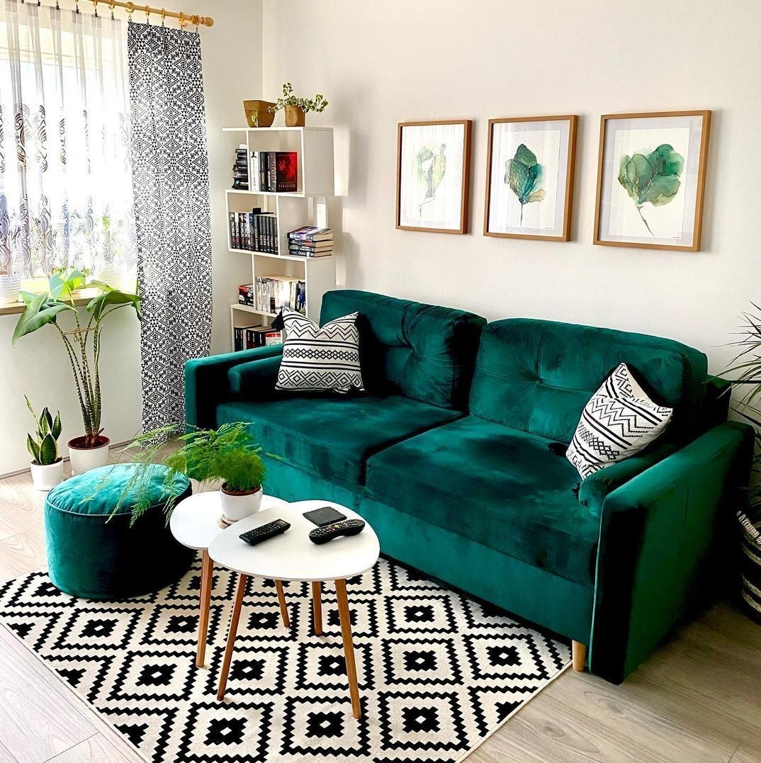 مبل سبز و فرش