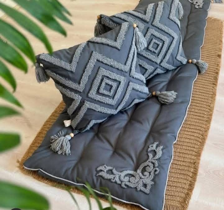 تشک و تشکچه نشینمن