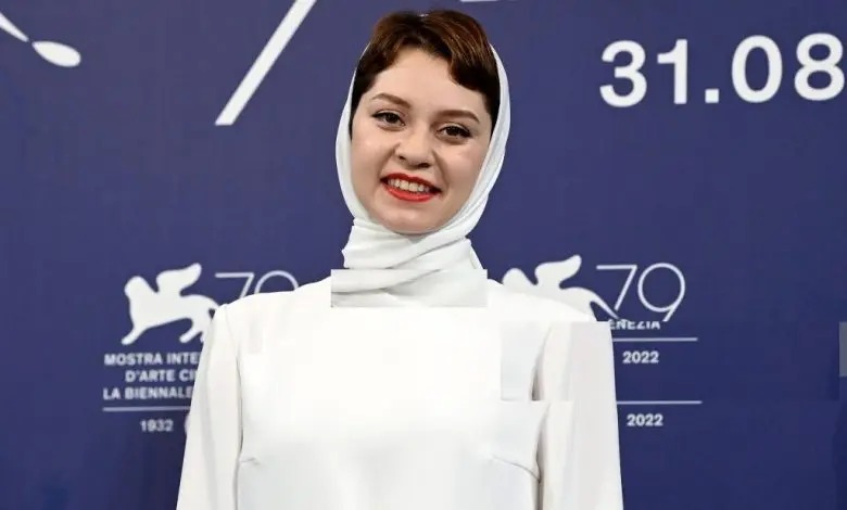 شادی کرم رودی حواشی