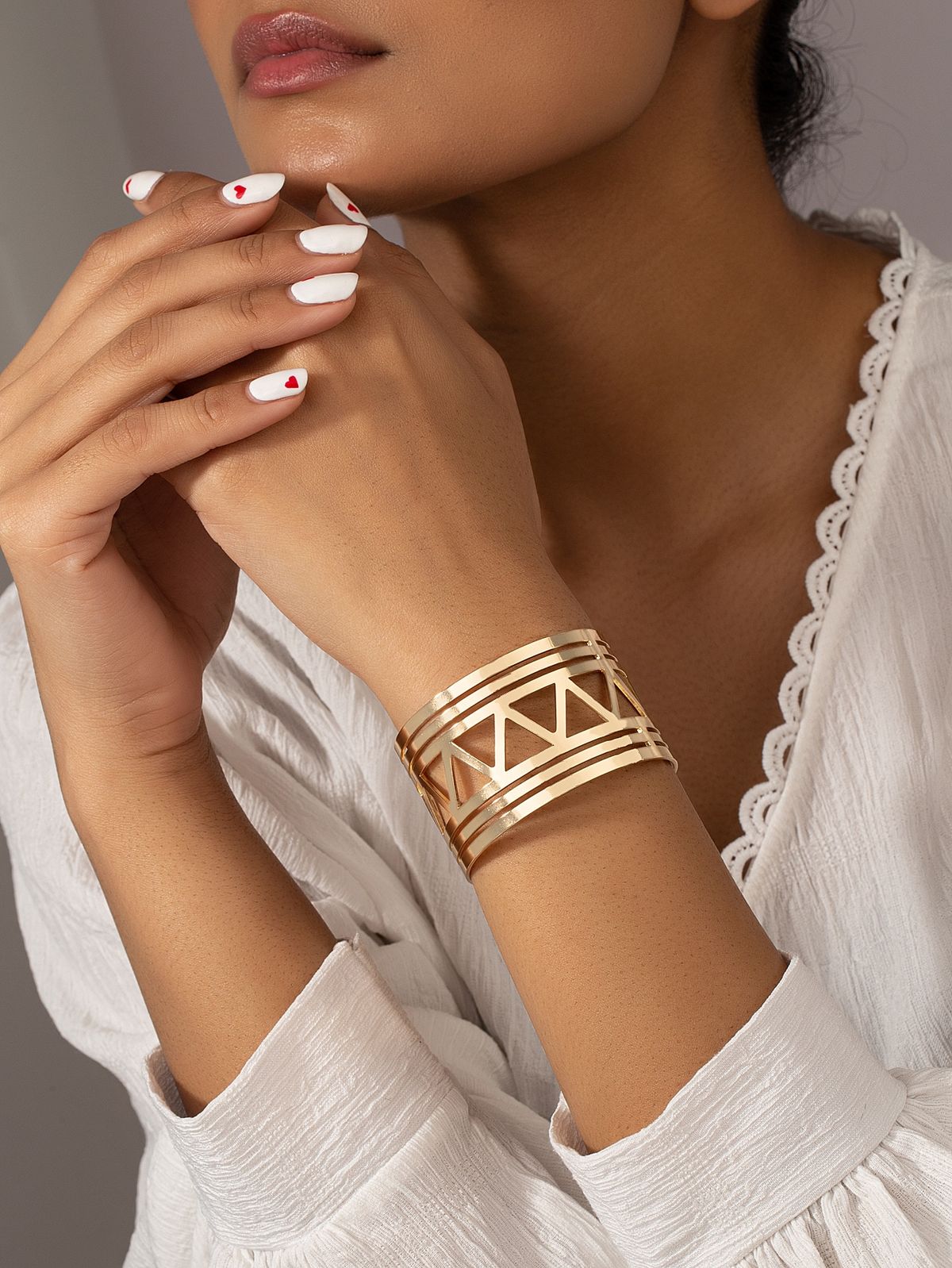 دستبند النگویی