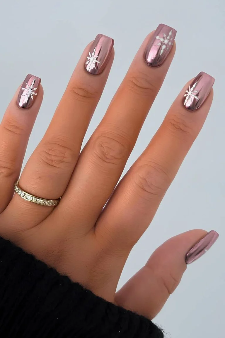 لاک ناخن صورتی ملایم دخترونه