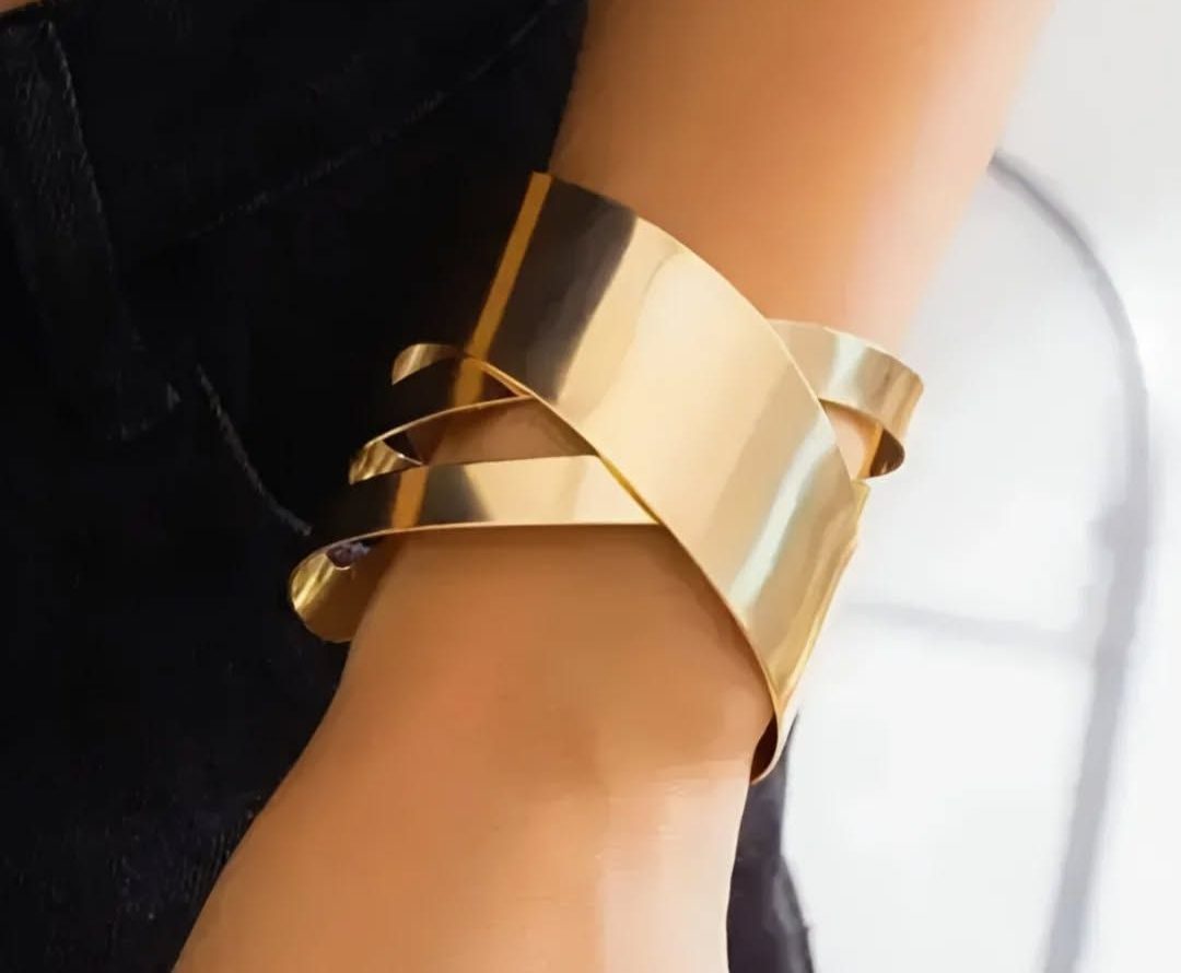 دستبند النگویی