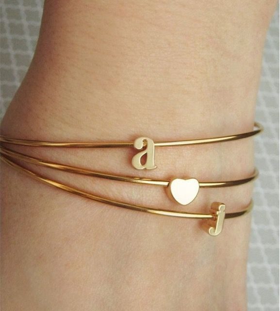 دستبند النگویی