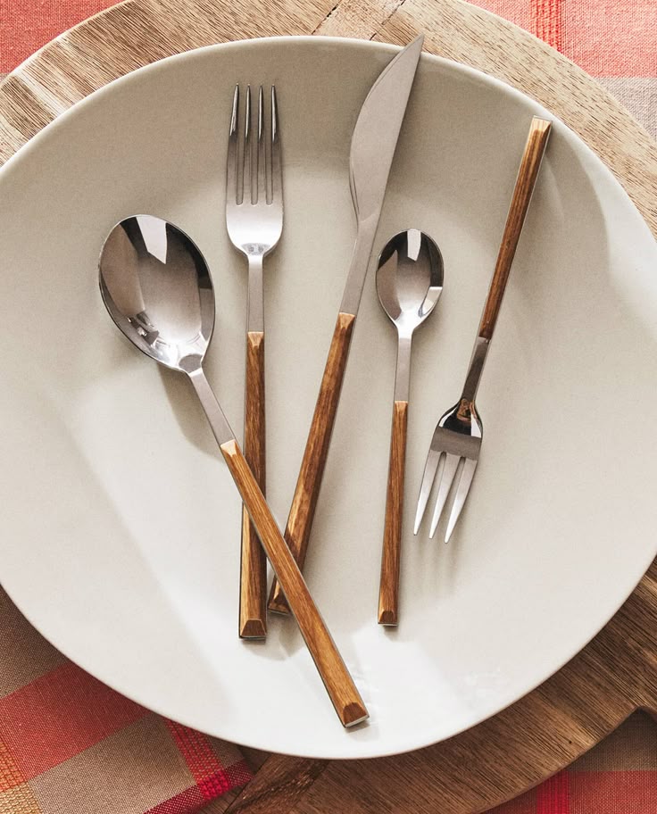 قاشق و چنگال