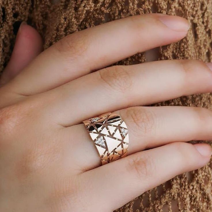 انگشتر استوانه ای