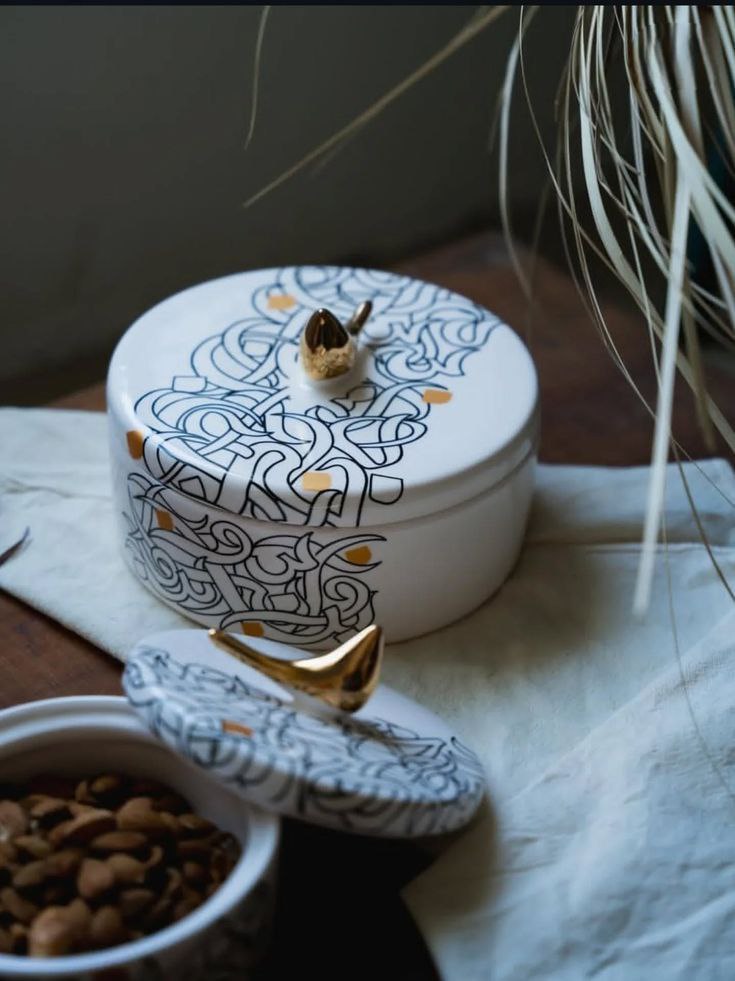 ظروف دکوری سفالی رنگی و طرح دار