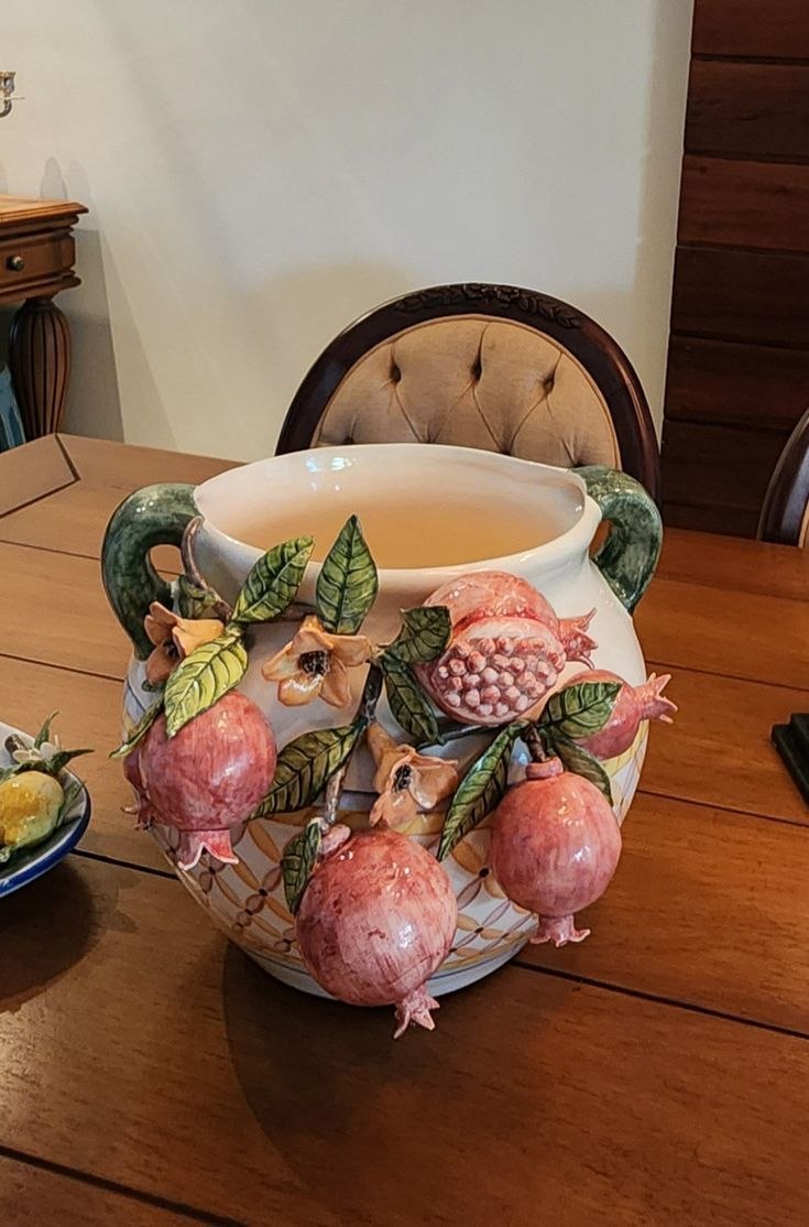 ظروف دکوری سفالی رنگی و طرح دار