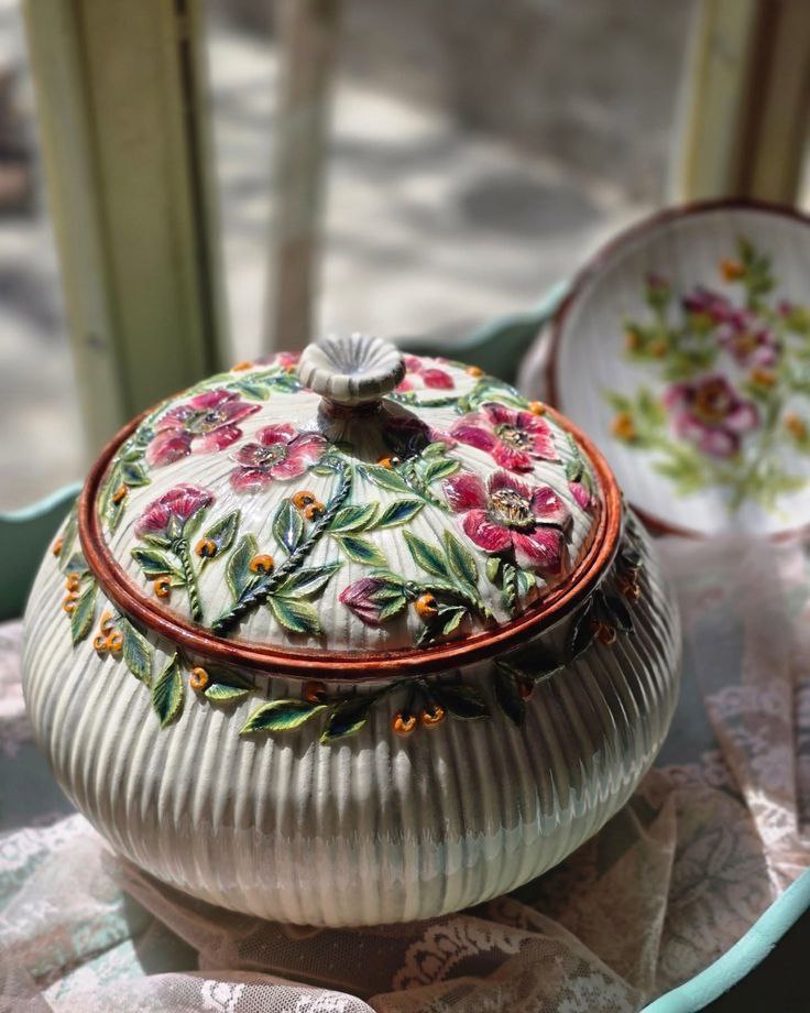 ظروف دکوری سفالی رنگی و طرح دار