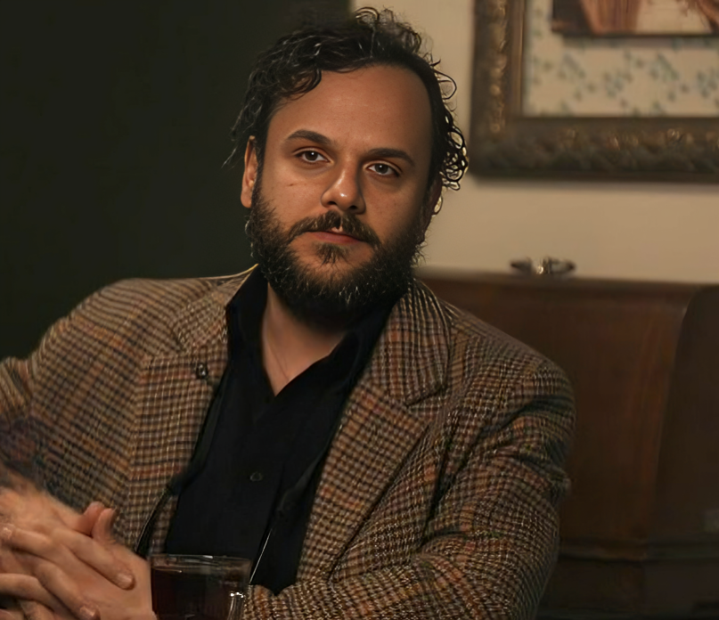 آمین فیض آبادی کیست - زندگینامه آمین فیض آبادی همسر الهام کردا