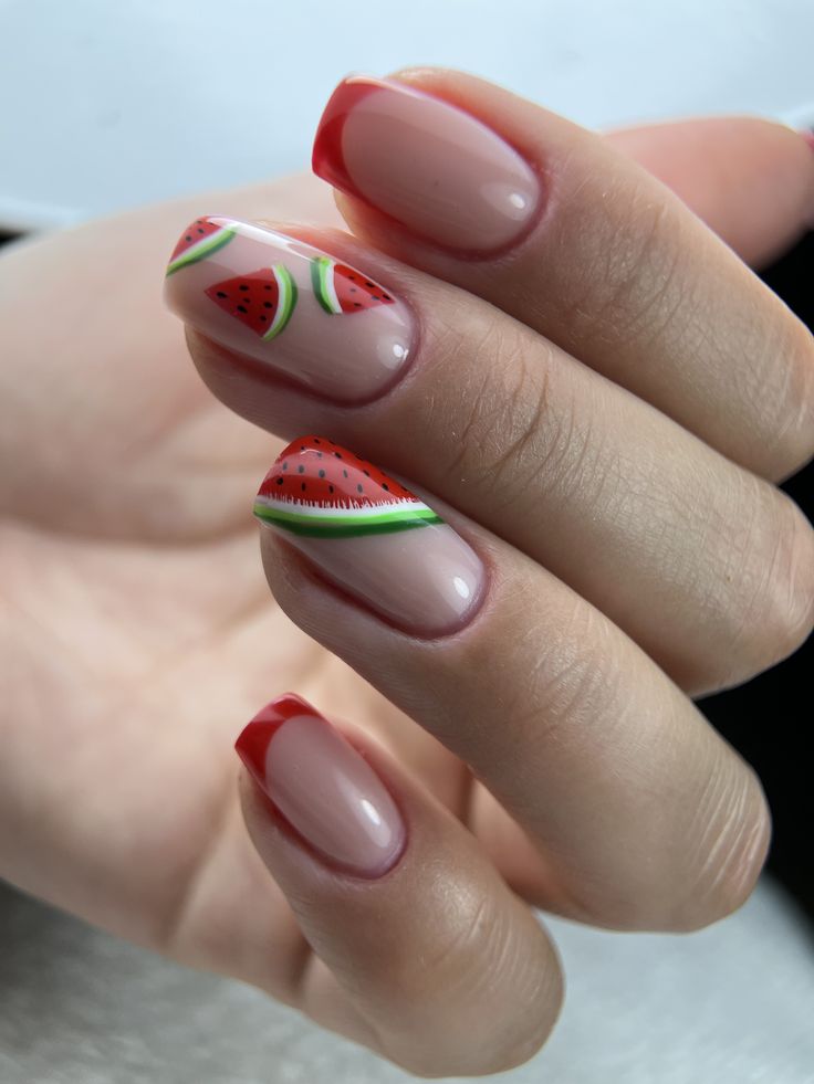 لاک ناخن شب یلدا 