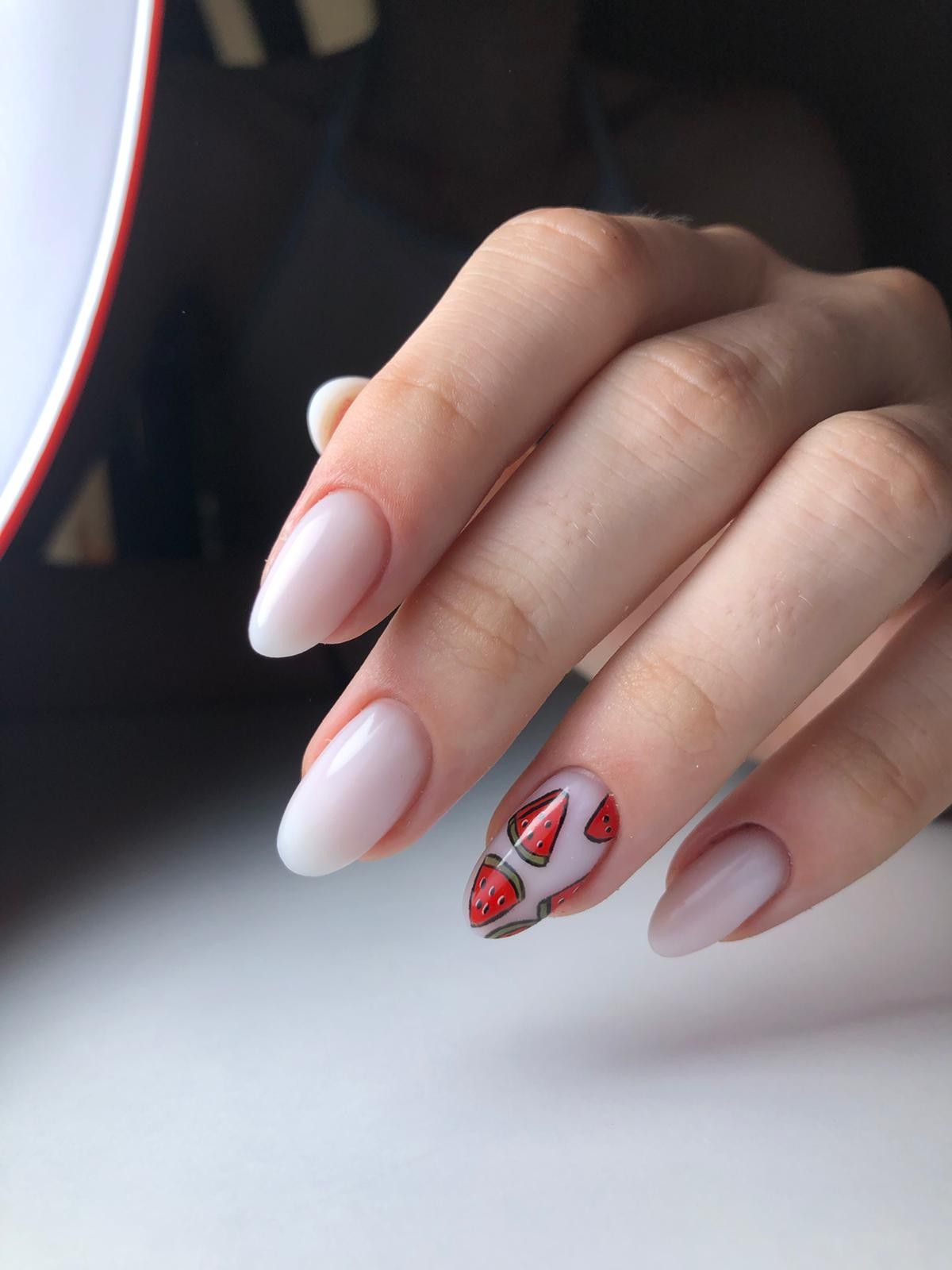 لاک ناخن شب یلدا 