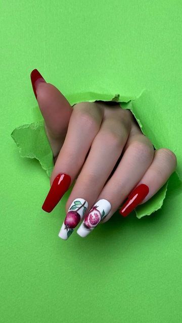 لاک ناخن شب یلدا 