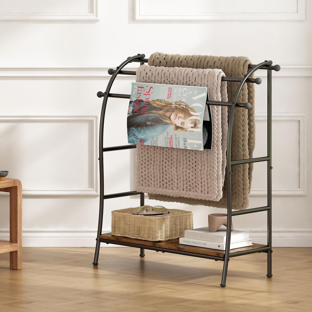 استند پتو و شال مبل