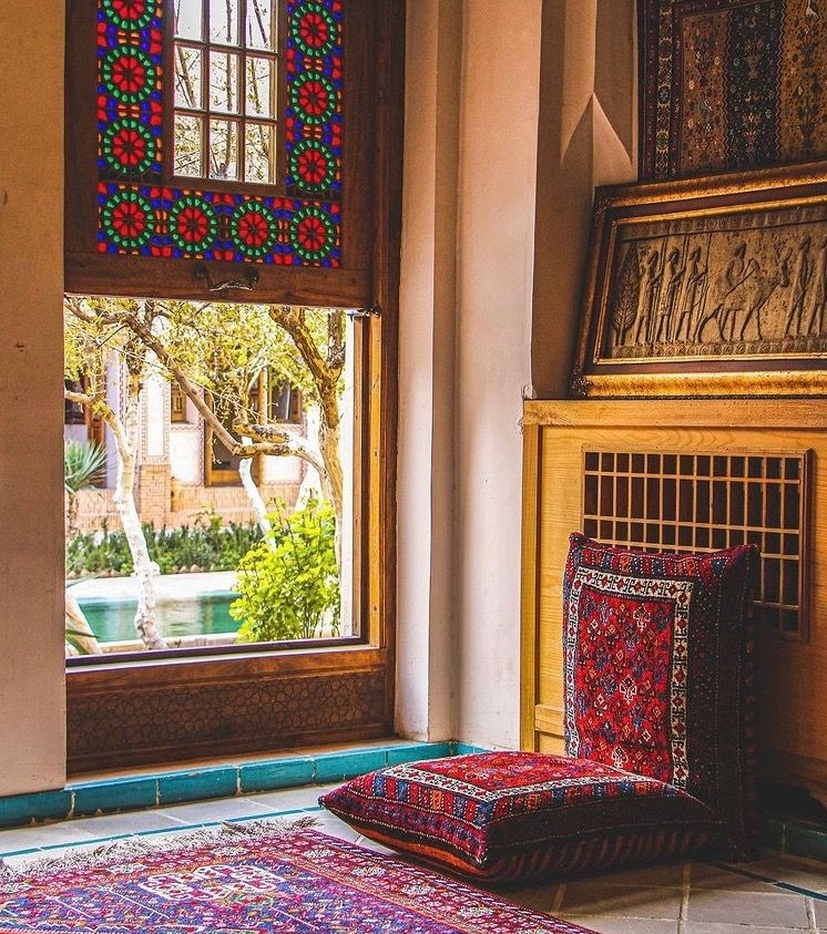 شاه نشین پذیرایی