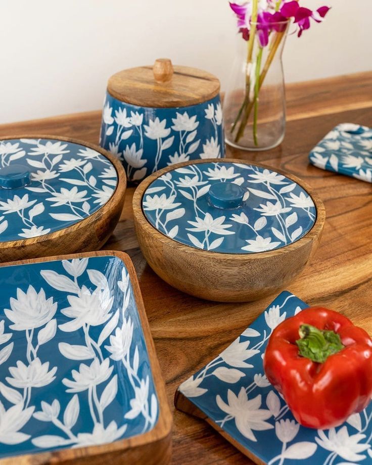 ظروف پذیرایی گل آبی